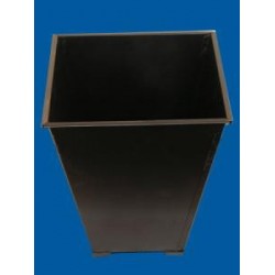 Konik Boyalı Çöp Kovası