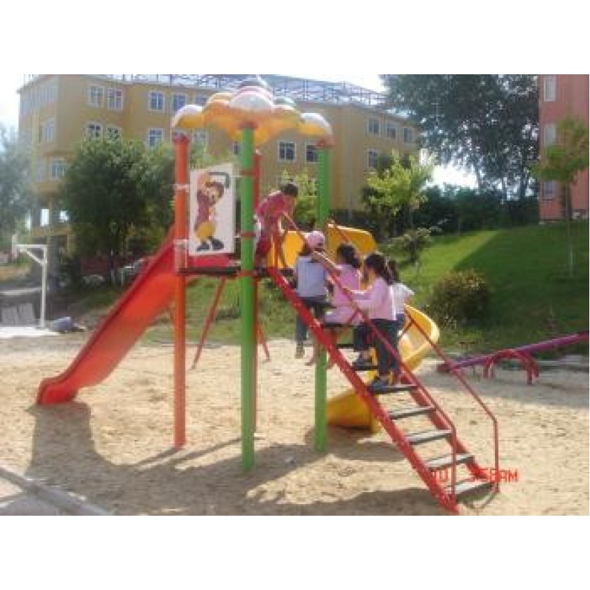 Tek Kuleli İki Kaydıraklı Oyun Grubu