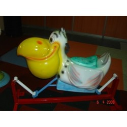 Pelikan Vargel Figürü